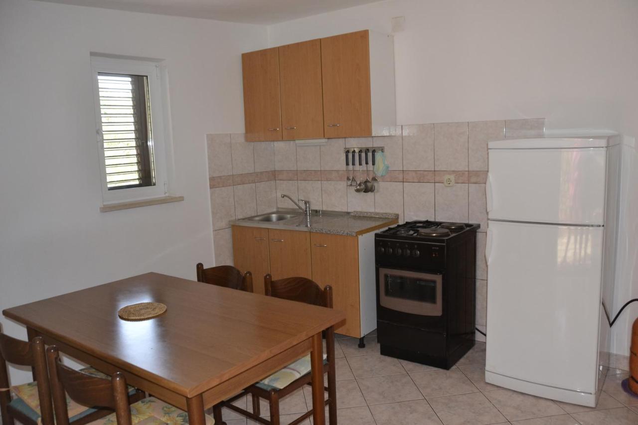 Apartments By The Sea Kustici, Pag - 6335 Zubovići Buitenkant foto