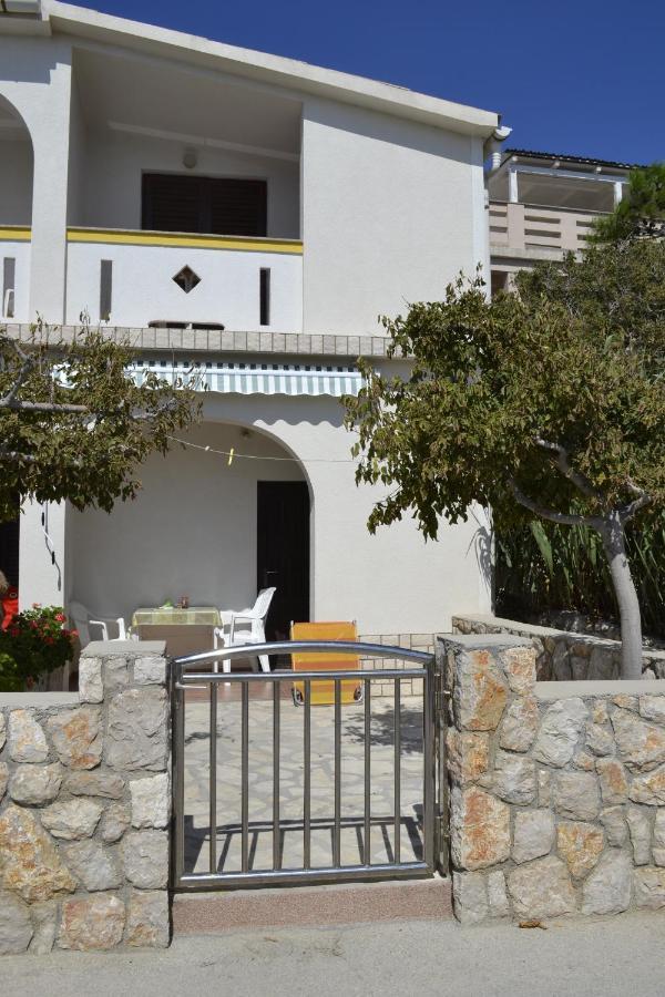 Apartments By The Sea Kustici, Pag - 6335 Zubovići Buitenkant foto